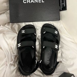 Blk boyfriend Chanel Sandals 7.5-8